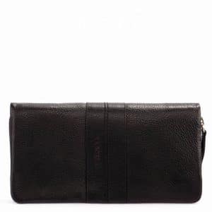 Minőségi, tartós valódi bőrből készült, nagy méretű LA SCALA fekete színű női divat bőr pénztárca. Fedelén bőrrátét díszítéssel.