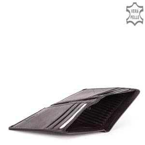 Álló kivitelű, puha nappa bőrből készült bőr kártyatartó LA SCALA márkás praktikus méretű termékünk. Nézze meg kínálatunkat!