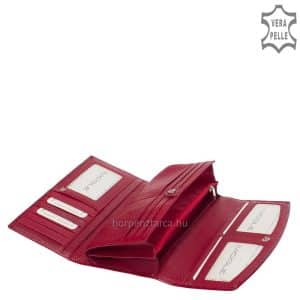 Minőségi fényes lakk, piros, croco bőrből készült, elegáns és dekoratív női pénztárca, fedelén igényes, fém NICOLE márkajelzéssel.