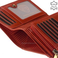 Minőségi termékünk, elegáns diszkrét fényű bőrből készült kis méretű női bőr pénztárca, melyen VESTER LUXURY divat márkajelzés látható.