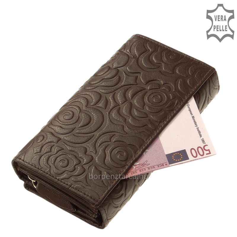 Sylvia-Belmonte-bor-noi-penztarca-rozsamintaval-RO100-BARNA-02 Finom tapintású precíz munkával készült női bőr divat pénztárca rózsa mintás külsővel, nagy méretű modell, tökéletesen illik a női táskához.