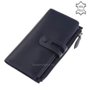 Mutatós, nagy méretű női valódi bőr pénztárca, mely a minőségi tervezése révén akár önmagában is használható ?clutch? kistáskaként.