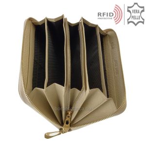 Exkluzív, minőségi, nagy méretű lakk bőr női pénztárca modell, mely divatos körben cipzáras változatban készült. Díszdobozban!