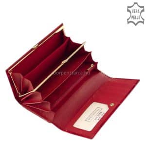 Nagyobb mérettel rendelkező, praktikus elrendezéssel készített, divatos piros színű minőségi lakk bőr női pénztárca. Több színben is elérhető