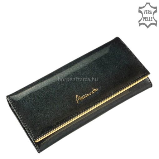 Az elegáns fekete színű, fém logós női pénztárca fényes lakk bőr felhasználásával készült, elegáns arany színű kellékekkel. Díszdobozos.