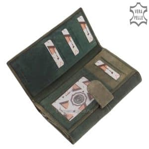 Nagyméretű, Giultieri felirattal ellátott dekoratív és rendkívül egyedi megjelenésű női bőr pénztárca, mely többféle bőrből lett kikészítve.