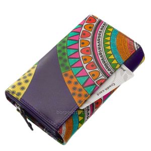 Különlegesen egyedi felületi dizájnnal rendelkező minőségi GIULTIERI, valódi bőr női pénztárca, mintás külsejével a vidámságot hordozza.