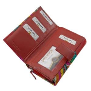 Kellemes tapintású valódi bőrből készített GIULTIERI női bőr pénztárca egyedi mintás külsővel minőségi kézműves termékünk.