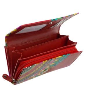 Kellemes tapintású valódi bőrből készített GIULTIERI női bőr pénztárca egyedi mintás külsővel minőségi kézműves termékünk.