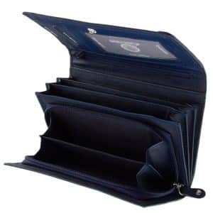 Giultieri termékcsaládunk egyik legújabb és rendkívül népszerű terméke ez az egyedi mintás, brifkó jellegű, elegáns női bőr pénztárca.