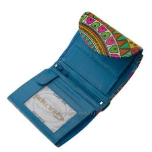 Puha valódi bőrből készült, fiatalos színekkel megtervezett egyedi mintás női bőr pénztárca a minőségi Gultieri termékcsaládtól.