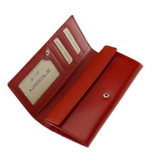 Nagyméretű valódi bőr női pénztárca, fedele divatos Nicole logóval van díszítve, ez az exkluzív pénztárca letisztult formákkal rendelkezik.