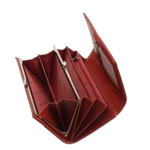 Nagy méretű PATRIZIA lakk bőr női pénztárca, mely elegáns piros színben és díszdobozos kivitelben érhető el áruházunkban.