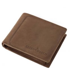 Puha tapintású, a valódi bőr klasszikus színével megegyező dísztűzéssel ellátott márkás férfi slim pénztárca praktikus belsővel.