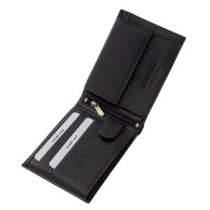 Elegáns megjelenésű, stílusos, minőségi férfi pénztárca valódi bőr alapanyagból, a klasszikus tárcákra jellemző kialakítással, díszdobozban.