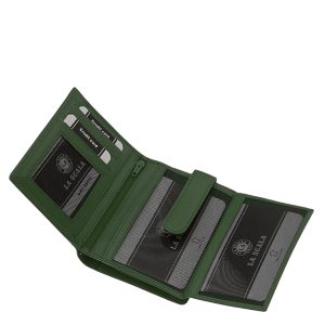 Divatos megjelenésű, kis méretű női bőr pénztárca, sokoldalú és praktikus belsővel, RFID védelmet is nyújtva, díszdobozos kivitelben.