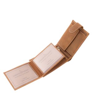 A valódi bőr jellegzetes tulajdonságaival rendelkező, RFID védett férfi pénztárca, mely minőségi GreenDeed márkás díszdobozban kapható.