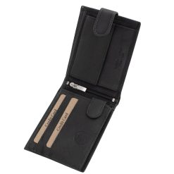 Díszdobozos férfi bőr pénztárca modell, mely elegáns külsővel rendelkezik, minőségi, valódi vadászbőr alapanyagból gyártva. Átkapcsolóval.