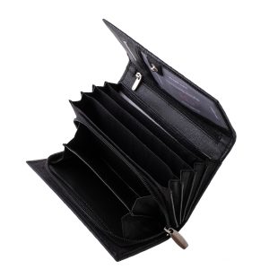 Brifkó fazonú, nagy méretű, divat bőr női pénztárca modell, melynek külseje egyedi mintás virágmotívummal lett díszítve. Díszdobozos modell.