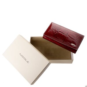 Prémium minőségű, dekoratív lakkozott bőrből készült piros női divat pénztárca, melynek mintázatát a krokodil bőr ihlette. Díszdobozban!