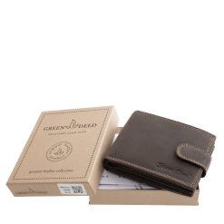 Igazán szép, rusztikus jellegű, valódi bőr férfi pénztárca mely karakteres természetes külsővel rendelkező, díszdobozban forgalmazott modellünk.