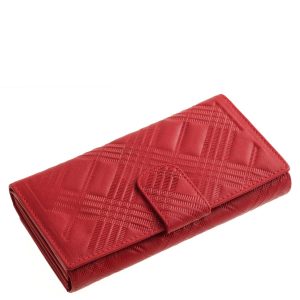 Nagyméretű, puha tapintású valódi bőr női pénztárca, praktikus belső elrendezésével és kifinomult megjelenéssel rendelkező nélkülözhetetlen kiegészítő.