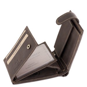 Díszdobozos, prémium minőségű, valódi bőr pénztárca, amelyet egy részletgazdag oroszlán minta díszít, kiemelve a termék karakteres és elegáns megjelenését.