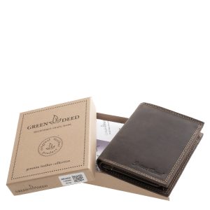 Ez a GreenDeed márkás, álló elrendezésű férfi pénztárca rusztikus hatású, kiváló minőségű valódi bőr alapanyagból készült, számos irattartó lehetőséggel.
