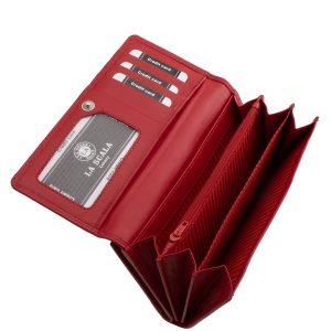 LA SCALA logóval díszített nagyméretű puha bőr női pénztárca praktikus belsővel. Fedelének széleit dupla soros dísztűzés teszi mutatóssá.