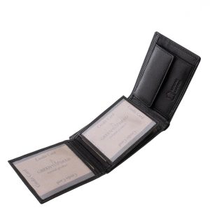 Ez a GreenDeed márkájú, prémium minőségű kisméretű férfi pénztárca valódi bőr anyagból készült, kifinomult fekete színben, enyhén fényes felülettel.