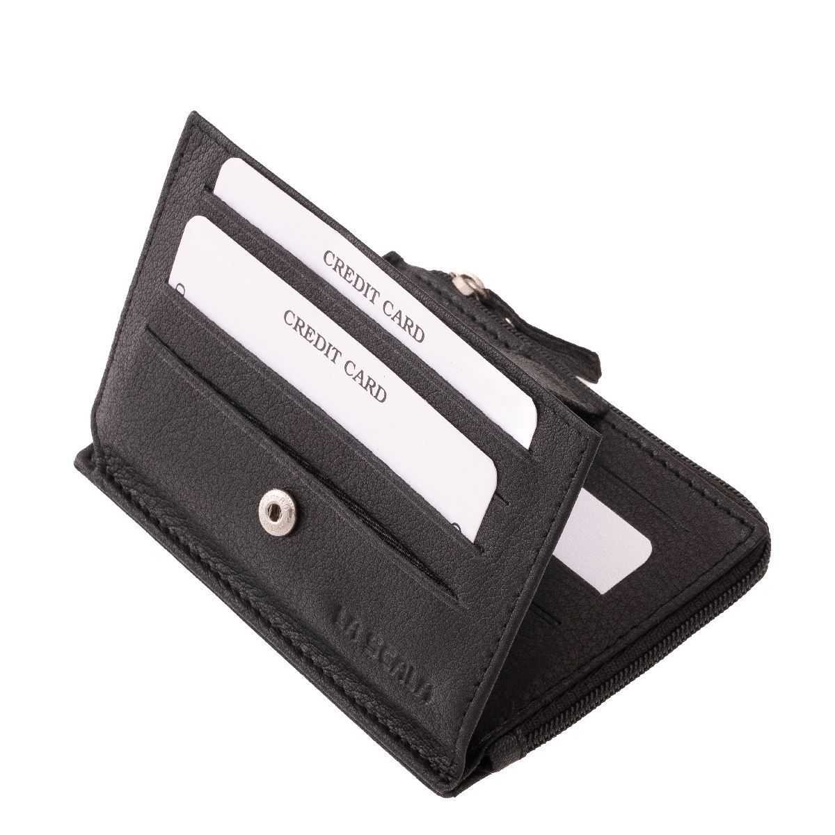 Fekete színű, praktikus, többfunkciós, kellemes tapintású valódi bőr, La Scala márkás, kártyatartó, aprópénztartóval, patenttel zárható külső átkapcsolóval