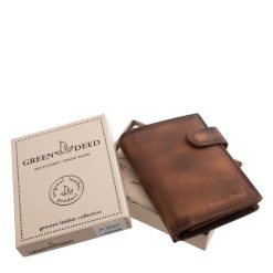 Ez az álló formátumú, valódi bőr férfi irattartó pénztárca egyedi, chopper motoros mintával díszített modell, praktikus belsővel, minőségi díszdobozban.