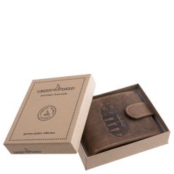 Kisméretű valódi bőr pénztárca modellünk igazán praktikus belső kialakítással rendelkezik, fedelét pedig patentos átkapcsoló pánt rögzíti.