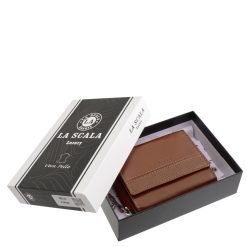 A La Scala márkájú, díszdobozos, divatos és praktikus kis méretű női pénztárca modell, melynek anyaga minőségi, valódi bőr.