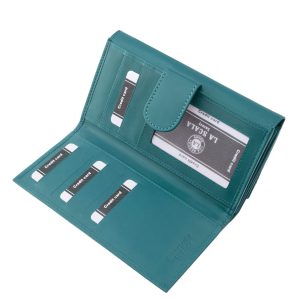 A La Scala márkacsalád minőségi bőr női pénztárca modellje, divatos színekben elegáns külsővel és igényes díszdobozos kivitelben kapható.