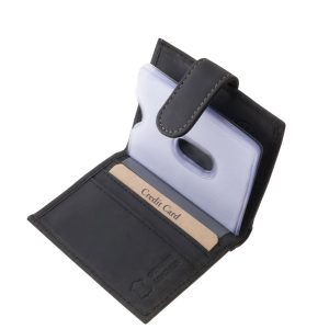 Rusztikus, természetes bőr felülettel rendelkező GreenDeed márkás, praktikus kártyatartó modell, egyedi külsővel. Ajándékként is remek választás.