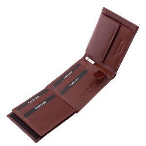 Fedezze fel a CORVO BIANCO márka exkluzív, elegáns csíkbetétes bőr pénztárca modelljét, amely a prémium kategóriás kiegészítők világát képviseli.