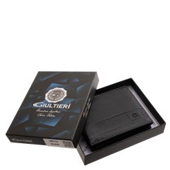 Kisméretű, valódi bőrből készült férfi pénztárca a Giultieri kollekció sportos modellje, amely a modern dizájnt és a minőségi kidolgozást ötvözi.