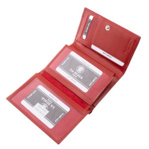 Számos divatos színben elérhető, közepes méretű, praktikus női bőr pénztárca, minőségi díszdobozban, igényesen csomagolva.